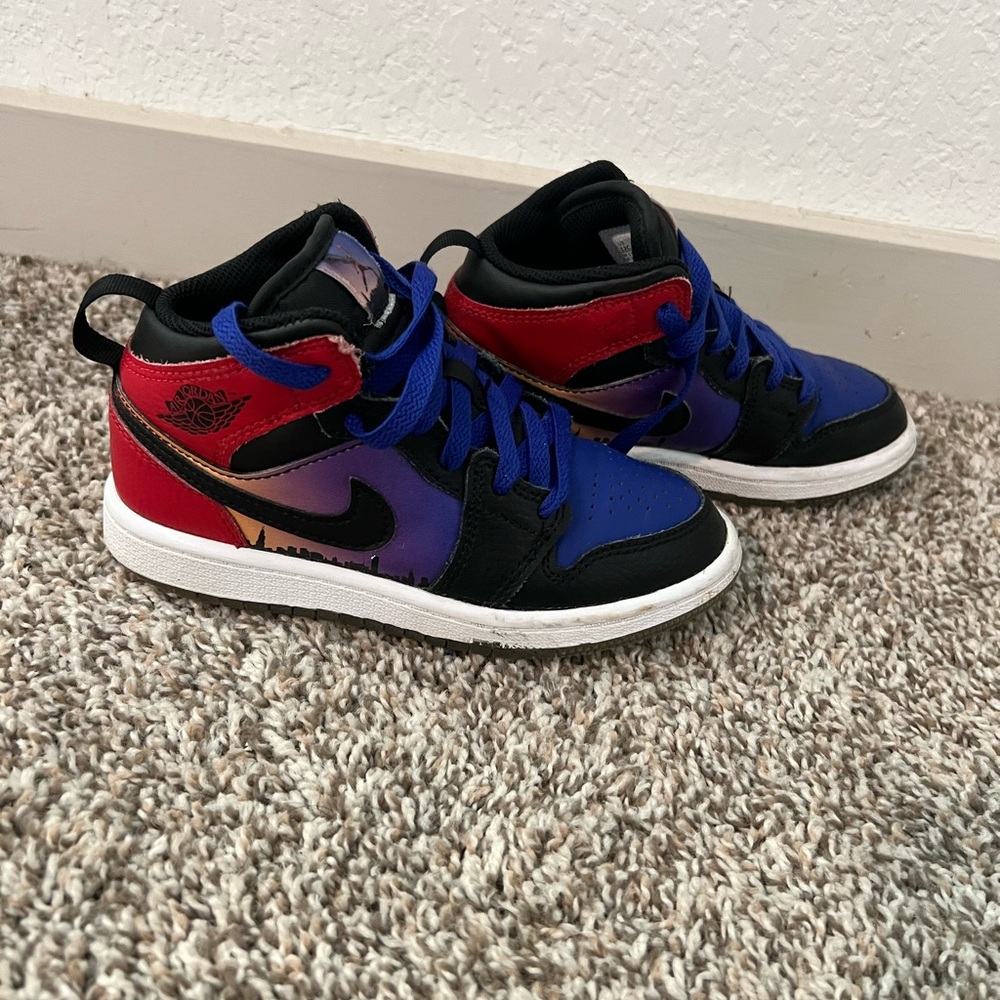 Boys preschool Jordan 1’s